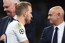 Harry Kane vẫn đình công, 'mắng' ông chủ thất hứa