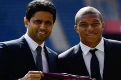Chuyển nhượng cầu thủ: PSG bán 5 cầu thủ và yêu cầu Mbappe không rời đi; MU đua Chelsea tranh Pape Sarr