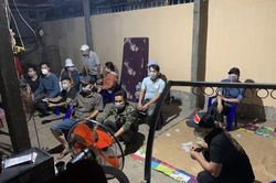Phú Yên: Bắt giữ 16 đối tượng đánh bạc khi đang giãn cách xã hội
