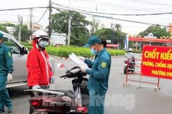 Bình Dương gần 60.000 ca mắc, sẽ 'đông cứng' 2 điểm nóng, lập trạm y tế di động