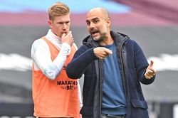 Đội hình dự kiến Man City vs Norwich: De Bruyne chấn thương, Pep lại đau đầu
