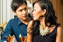 Chàng lái xe đường dài và cú sốc đắng cay vì lọt vào 'bẫy tình' của 'gái nhà lành'