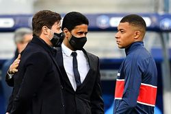 Mbappe nhận cảnh báo gắt: Gia hạn PSG hoặc lên khán đài!