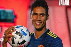 MU gặp may Varane, Chelsea đạt thỏa thuận ký Jules Kounde
