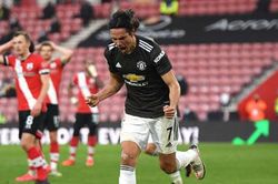 Cavani tái xuất ở trận Southampton vs Man United
