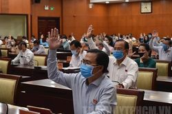 Ngày 24/8, bầu Chủ tịch UBND TPHCM thay ông Nguyễn Thành Phong