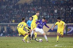 Khi VFF 'xóa sổ' V-League 2021