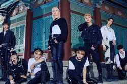 Stray Kids tái xuất: Knet chê âm nhạc 'một màu', thành viên Hyunjin bị chỉ trích 'mặt dày'