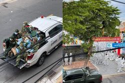 Hình ảnh xúc động mùa dịch: Các anh bộ đội chở lương thực giao tới tận nhà cho người dân