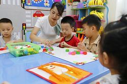 Hà Nội: Không dạy học trực tuyến cho trẻ mầm non