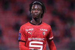 Camavinga chọn PSG thay vì Man United?