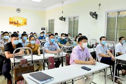 Tập huấn cho 30 cán bộ đi chi viện cho thành phố Hồ Chí Minh