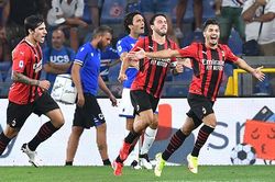 Bóng đá Ý: Khi Milan sánh ngang Barcelona, Man City