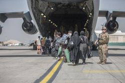 Taliban ngăn người Afghanistan chạy nạn