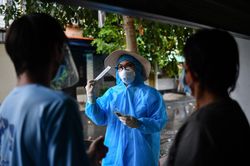 Hà Nội có thêm 33 người nhiễm SARS-CoV-2 trong cộng đồng