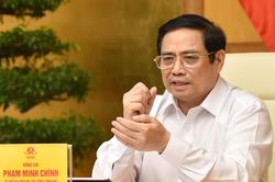 Thủ tướng: TP.HCM đẩy nhanh xét nghiệm diện rộng, sơ tán dân nếu cần