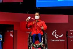 Vượt qua chấn thương, Lê Văn Công xuất sắc giành HCB Paralympic Tokyo