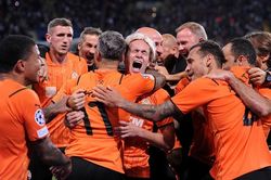 Xác định 6 suất cuối cùng tham dự Champions League 2021/22