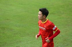 Xuân Trường ghi bàn, tuyển Việt Nam hạ gục đàn em U22
