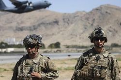Mỹ cảnh báo nguy cơ tấn công khủng bố tại sân bay Kabul