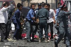 IS thừa nhận đánh bom tại Kabul, Mỹ tuyên bố 'sẽ bắt chúng trả giá'