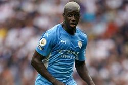 Hậu vệ Man City phải hầu tòa vì cáo buộc hiếp dâm