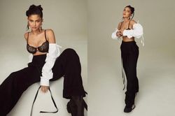 Mang thai lần 2, Kylie Jenner tạo dáng 'căng đét' trên bìa tạp chí Elle