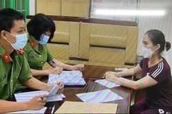 Khởi tố chuyên viên Vụ Vận tải cấp trái phép thẻ luồng xanh
