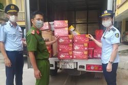 Ngăn chặn kịp thời 2 vụ vận chuyển bánh trung thu nhập lậu