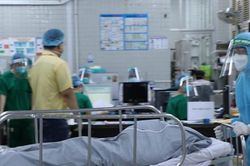 TPHCM: Số ca tử vong do COVID-19 tập trung nhiều ở tầng điều trị thứ 2