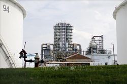 Giá dầu thế giới tuần qua ghi nhận mức tăng cao nhất kể từ tháng 6/2020