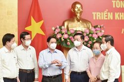 Thủ tướng: Năm học mới bảo đảm an toàn trường học gắn với tiêm vaccine cho trẻ