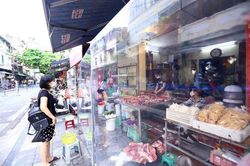 Chợ Hàng Bè (quận Hoàn Kiếm) mở cửa trở lại