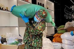 Việt Hương: 'Vợ chồng tôi không thể xoay xở nếu không có các chiến sĩ'