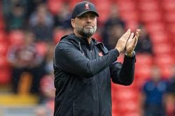 Bị Chelsea cầm hòa, HLV Liverpool quay sang khen đối thủ