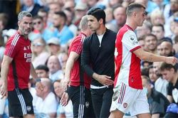 Fan Arsenal ngạc nhiên với cách Arteta xếp đội hình gặp Man City