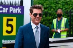 Tom Cruise bị mất trộm xe BMW trong lúc quay phim ở Anh
