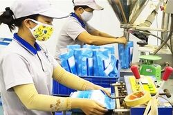 Covid-19 'giáng đòn' lên sản xuất công nghiệp