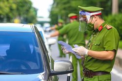 Bí thư Hà Nội: Kiên trì thực hiện giãn cách xã hội