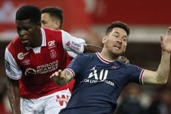 Kylian Mbappe ghi điểm trong ngày ra mắt của siêu sao Lionel Messi