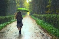 Học ô cách làm người, học ủng đi mưa cách làm việc