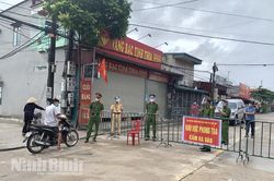 Kim Sơn phạt tiền trên 110 triệu đồng các trường hợp vi phạm phòng, chống dịch