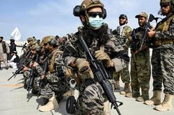Taliban triển khai lực lượng đặc nhiệm tiếp quản sân bay Kabul