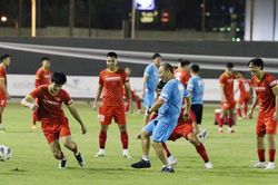 Bí mật sau trò chơi 'đá ma' của thầy Park ở tuyển Việt Nam