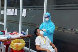 Từ ngày 23-8 đến nay: TP HCM thực hiện gần 2 triệu test nhanh, phát hiện 72.000 ca mắc Covid-19