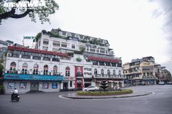 Hà Nội là khu vực nguy cơ cao, cần kiên trì giãn cách xã hội