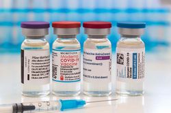 Moderna xin cấp phép cho tiêm vaccine liều 3 tại Mỹ