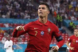 Cristiano Ronaldo: 'Tôi chưa dừng việc ghi bàn đâu'
