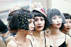 Cuộc sống của người mẫu Việt sau 4 tháng không có show