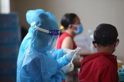 Bình Dương tiêm 1 triệu liều vaccine Sinopharm trong 4 ngày
